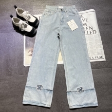 Chanel Jeans